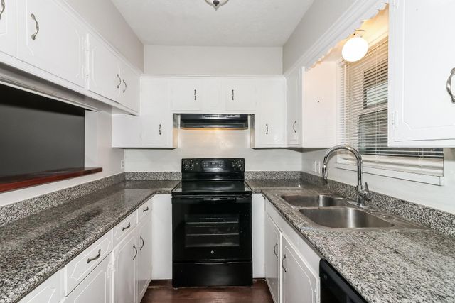 1813 Marlock Lane, Pasadena, TX 77502