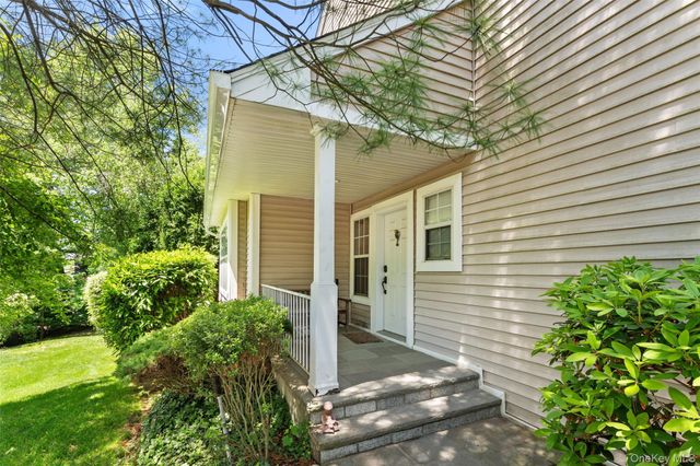1 Deerfoot Lane, Yonkers, NY 10710