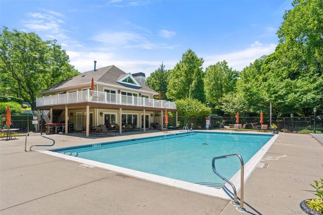 1 Deerfoot Lane, Yonkers, NY 10710