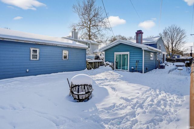 2424 Normandy Drive, Mishawaka, IN 46545