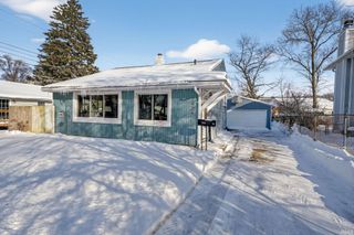 2424 Normandy Drive, Mishawaka, IN 46545