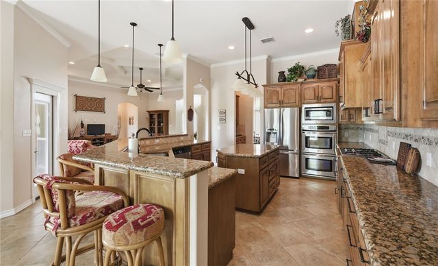 6410 Coronation Dr, Corpus Christi, TX 78414