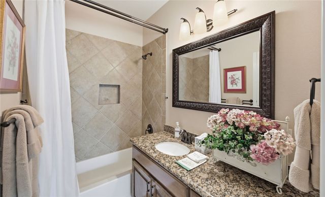 6410 Coronation Dr, Corpus Christi, TX 78414