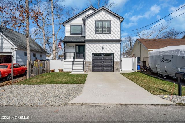 1620 Ewart Road, Forked River, NJ 08731