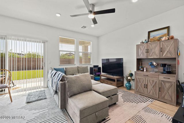 10018 N Cascalote Lane, Marana, AZ 85653