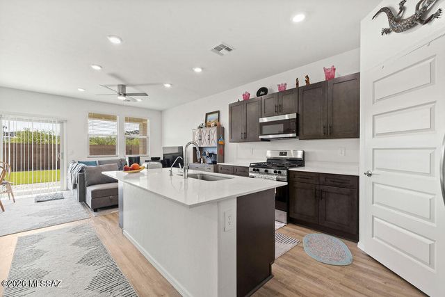 10018 N Cascalote Lane, Marana, AZ 85653