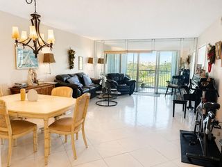 3300 N Palm Aire Drive 701, Pompano Beach, FL 33069