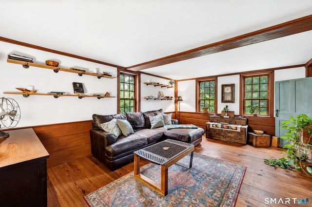 25 Old Turnpike Road, Mansfield, CT 06268