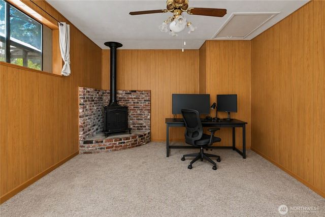 5669 Kitsap Way, Bremerton, WA 98312
