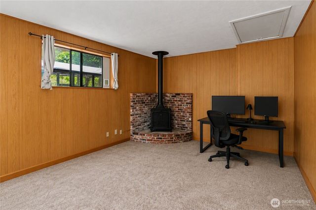 5669 Kitsap Way, Bremerton, WA 98312