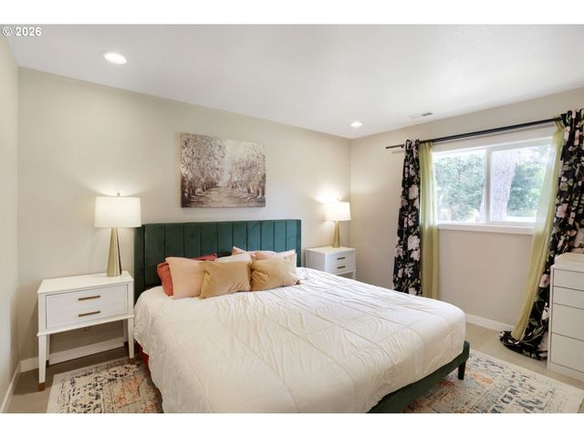 8609 Se 34TH Ave, Milwaukie, OR 97222