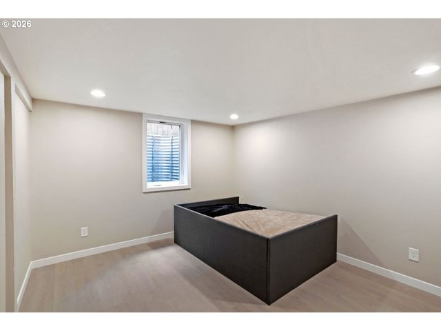 8609 Se 34TH Ave, Milwaukie, OR 97222