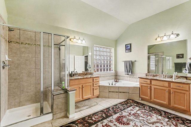 4900 Breezewind Lane, Fort Worth, TX 76123