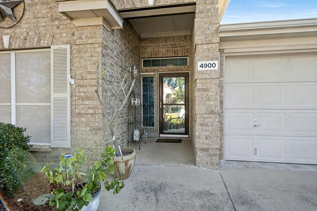 4900 Breezewind Lane, Fort Worth, TX 76123