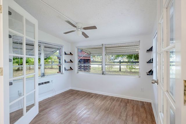 1924 Sunset Drive SW, Vero Beach, FL 32962