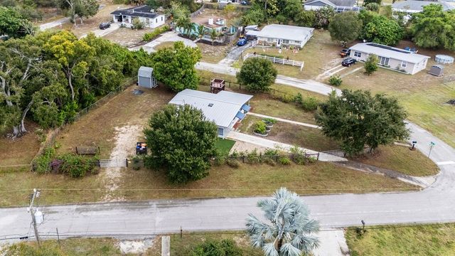 1924 Sunset Drive SW, Vero Beach, FL 32962