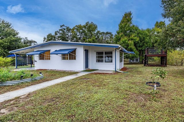 1924 Sunset Drive SW, Vero Beach, FL 32962