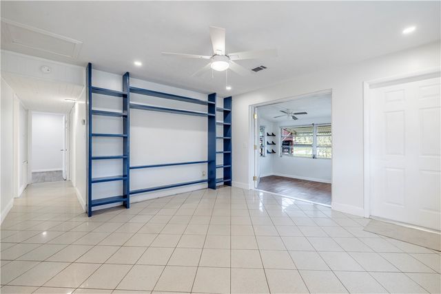 1924 Sunset Drive SW, Vero Beach, FL 32962