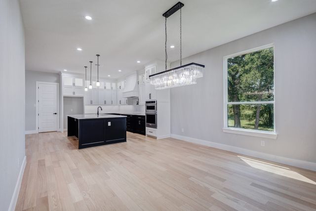 321 El Barco, Corsicana, TX 75109