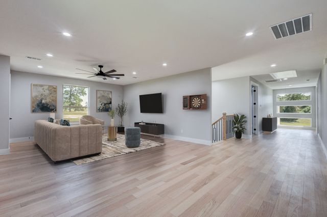 321 El Barco, Corsicana, TX 75109