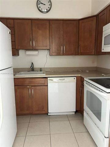 7441 Wayne Avenue 14D, Miami Beach, FL 33141