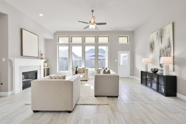 19419 Canter Field Court, Tomball, TX 77377