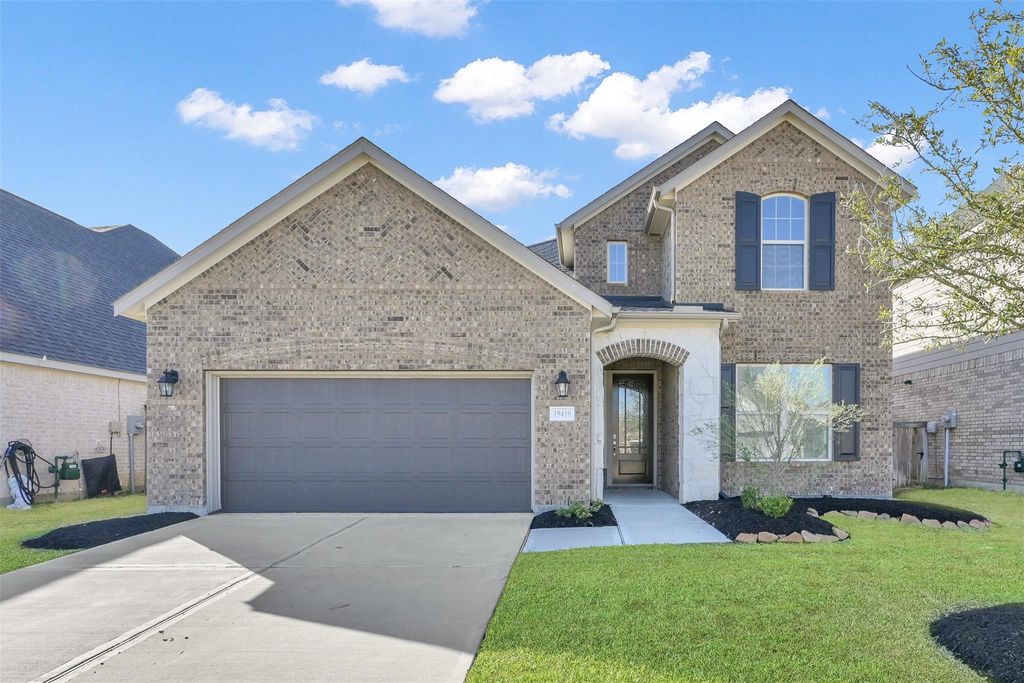 19419 Canter Field Court, Tomball, TX 77377