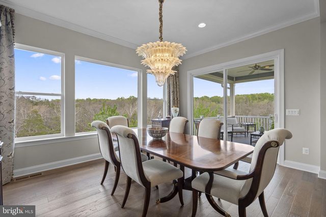 137 MALLARD DR, Lake Frederick, VA 22630