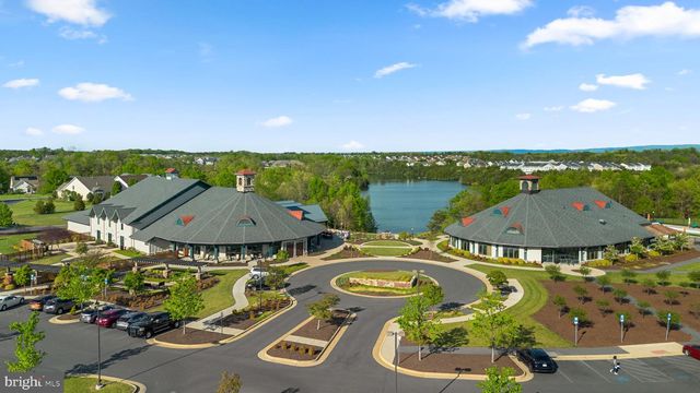 137 MALLARD DR, Lake Frederick, VA 22630