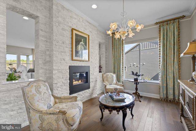 137 MALLARD DR, Lake Frederick, VA 22630