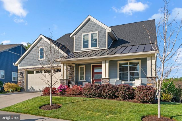 137 MALLARD DR, Lake Frederick, VA 22630