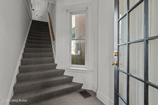 920 Cherokee Rd, Louisville, KY 40204