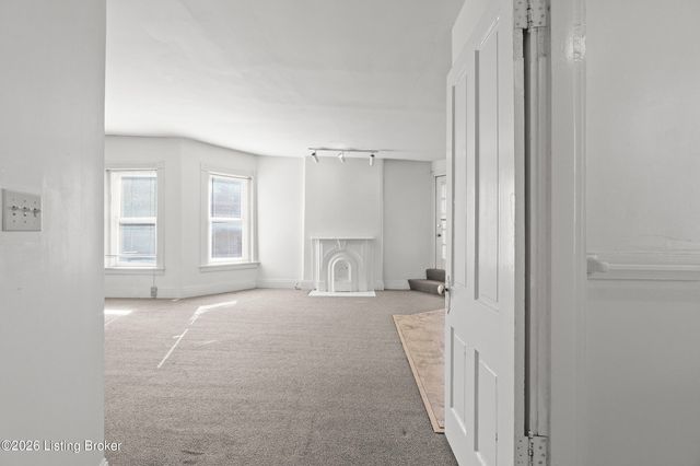 920 Cherokee Rd, Louisville, KY 40204