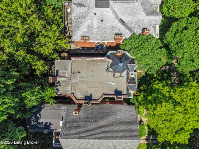 920 Cherokee Rd, Louisville, KY 40204