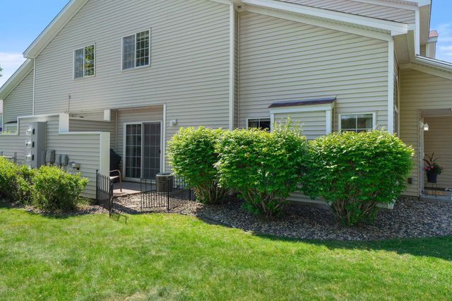 1906 Ironwood, Hudson, WI 54016