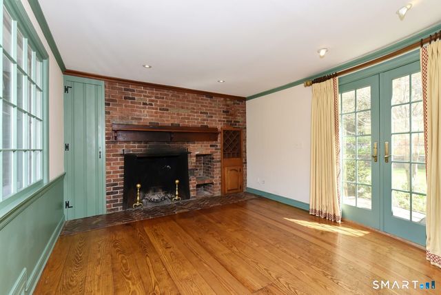 24 Coleman Road, Glastonbury, CT 06033