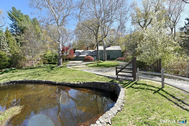 24 Coleman Road, Glastonbury, CT 06033