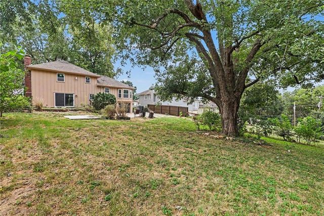 6012 E 107th Terrace, Kansas City, MO 64134