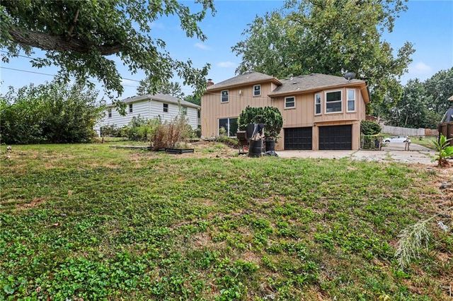 6012 E 107th Terrace, Kansas City, MO 64134