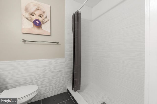 5900 BURK AVE, Ventnor City, NJ 08406