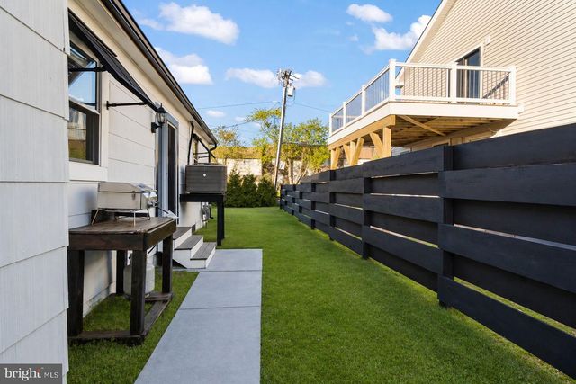 5900 BURK AVE, Ventnor City, NJ 08406