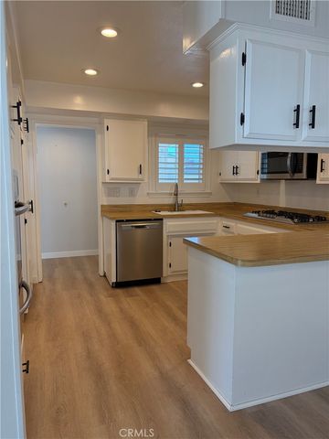 7622 Don Drive, Huntington Beach, CA 92647