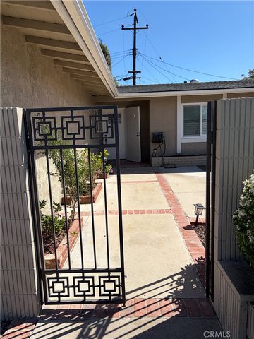 7622 Don Drive, Huntington Beach, CA 92647