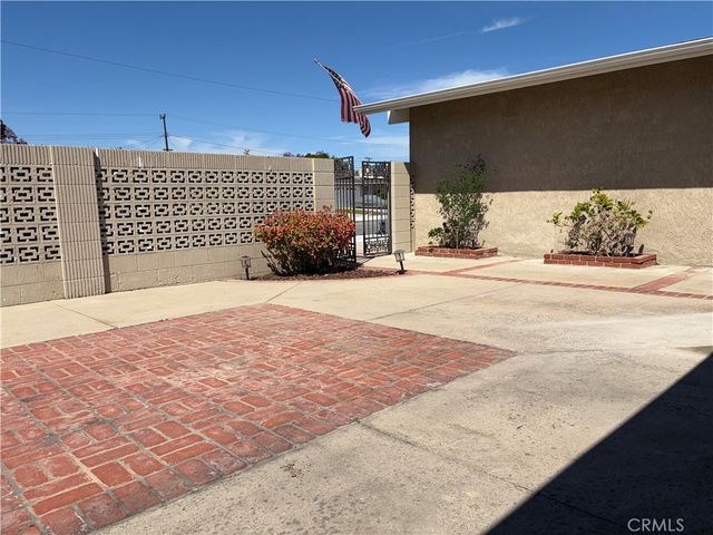 7622 Don Drive, Huntington Beach, CA 92647