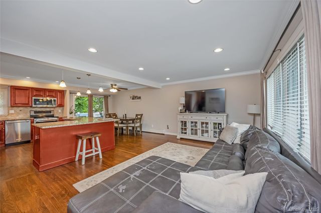 911 Harlane Circle, North Bellmore, NY 11710