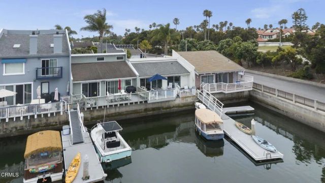 4621 Falkirk Bay, Oxnard, CA 93035