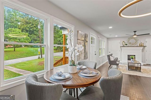 1995 VENETIAN Drive SW, Atlanta, GA 30311