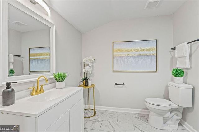 1995 VENETIAN Drive SW, Atlanta, GA 30311