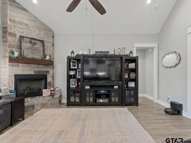 13937 Magnolia Grove, Lindale, TX 75771