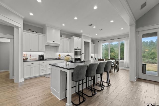 13937 Magnolia Grove, Lindale, TX 75771